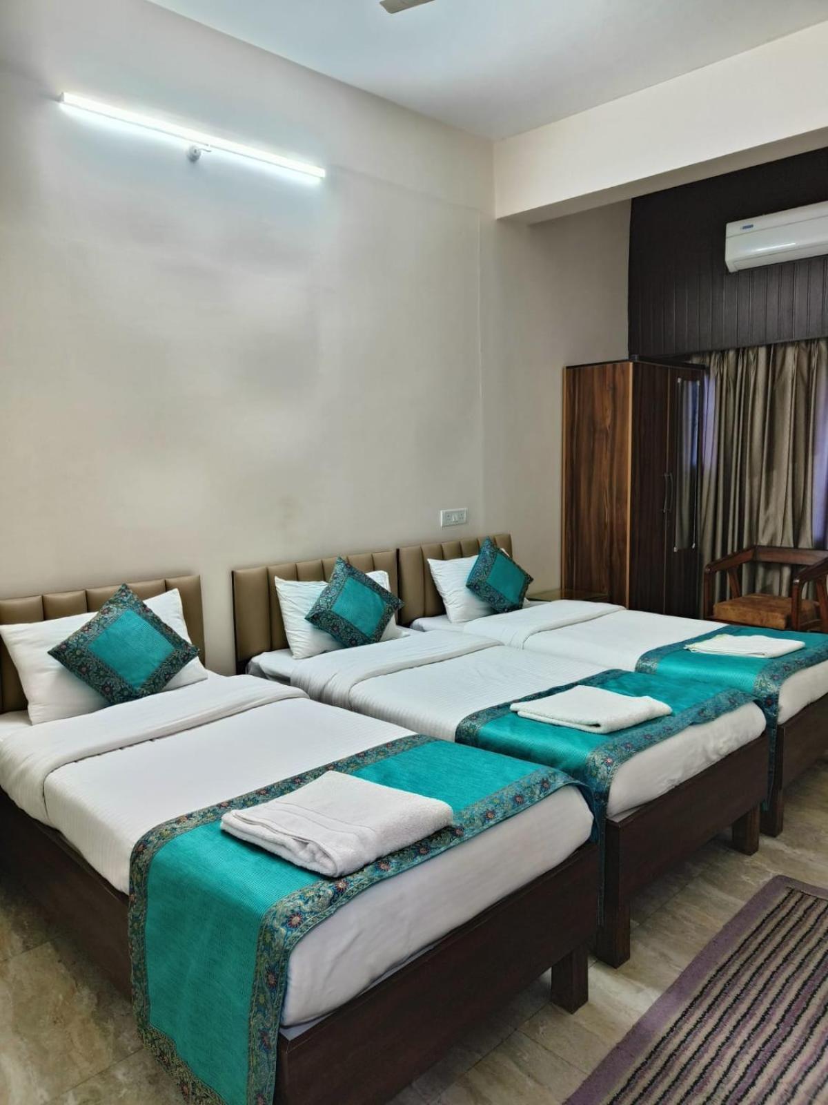 Nandi Retreat Homestay Varanasi Exterior photo